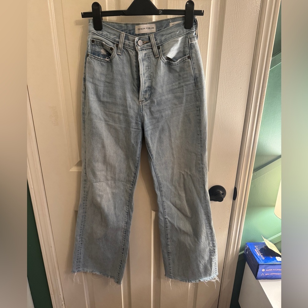 Women's Light Blue Jeans